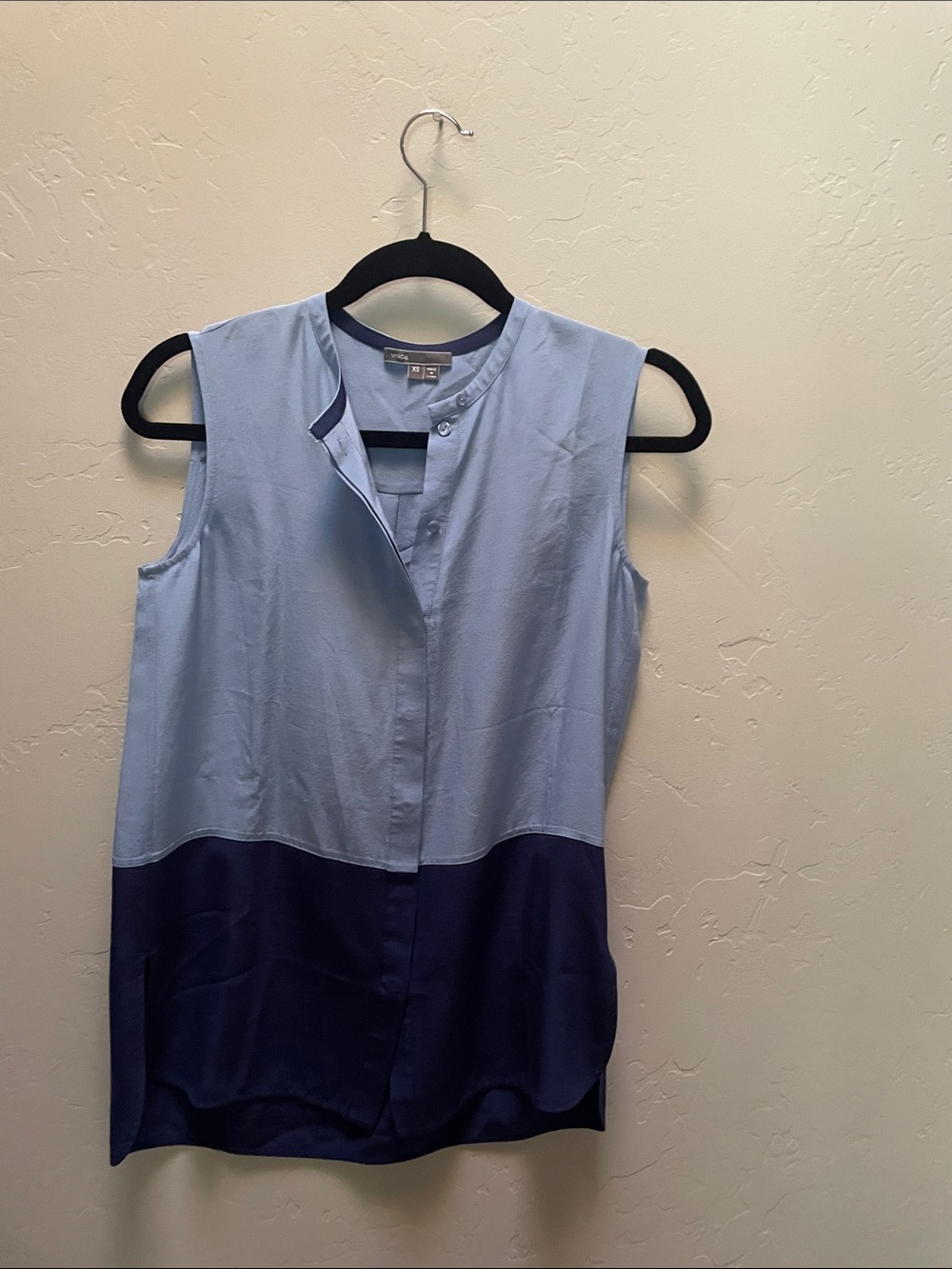 Vince Colorblock Top - Picture 2 of 3